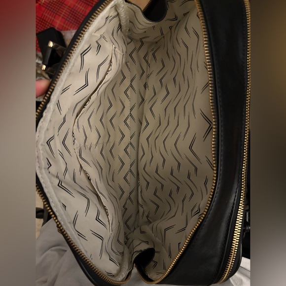 NWOT Urban Expressions Y2K Shoulder Bag | Vegan Leather Purse | Dog Charm - Picture 12 of 13